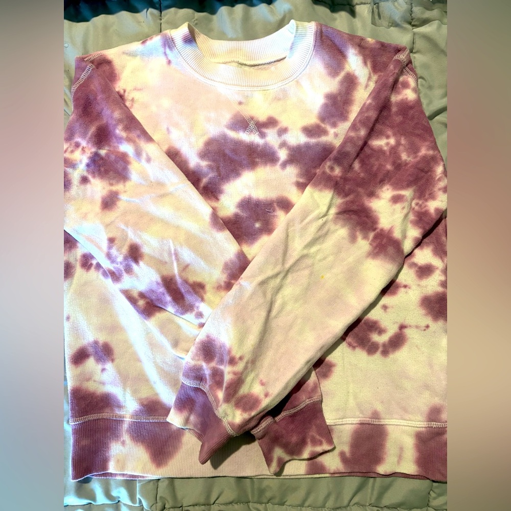 Juniors crop sweatshirt